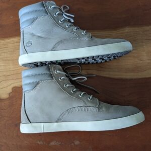 Timberland women's Duesette Gray High-Top Sneakers Size 8